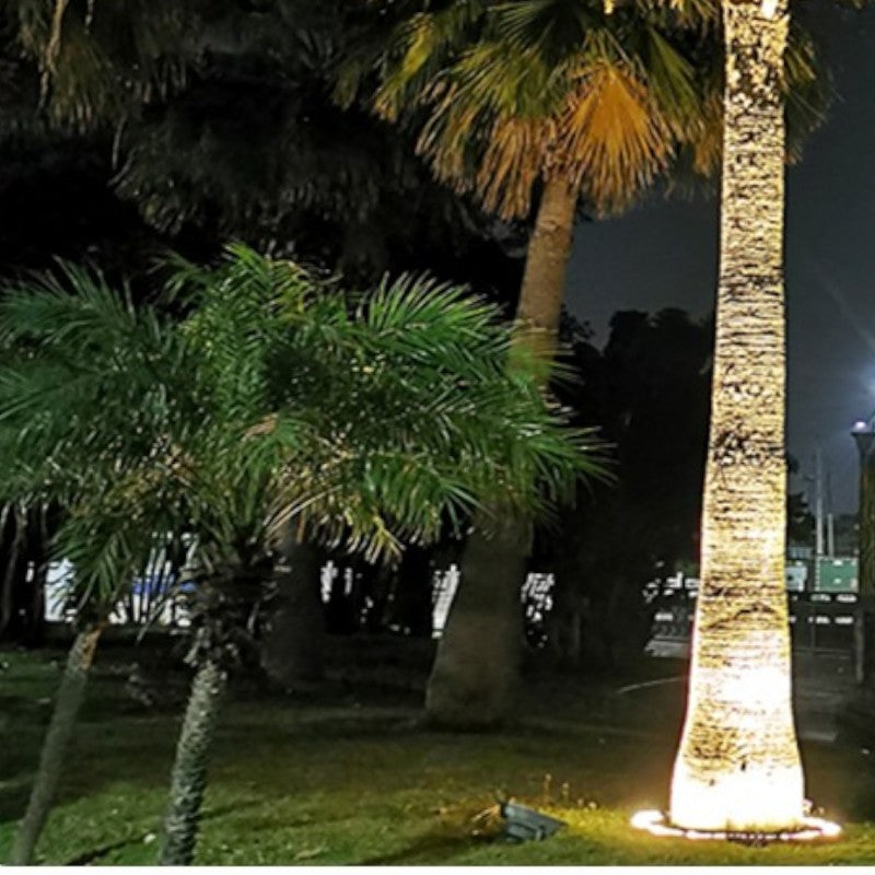 זרקור חיצוני לעץ