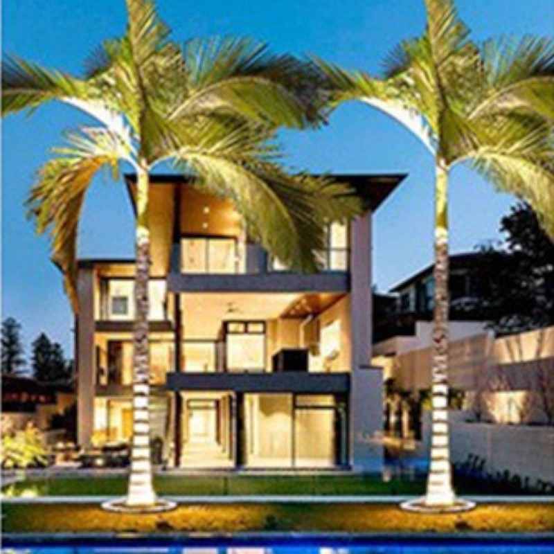 זרקור חיצוני לעץ