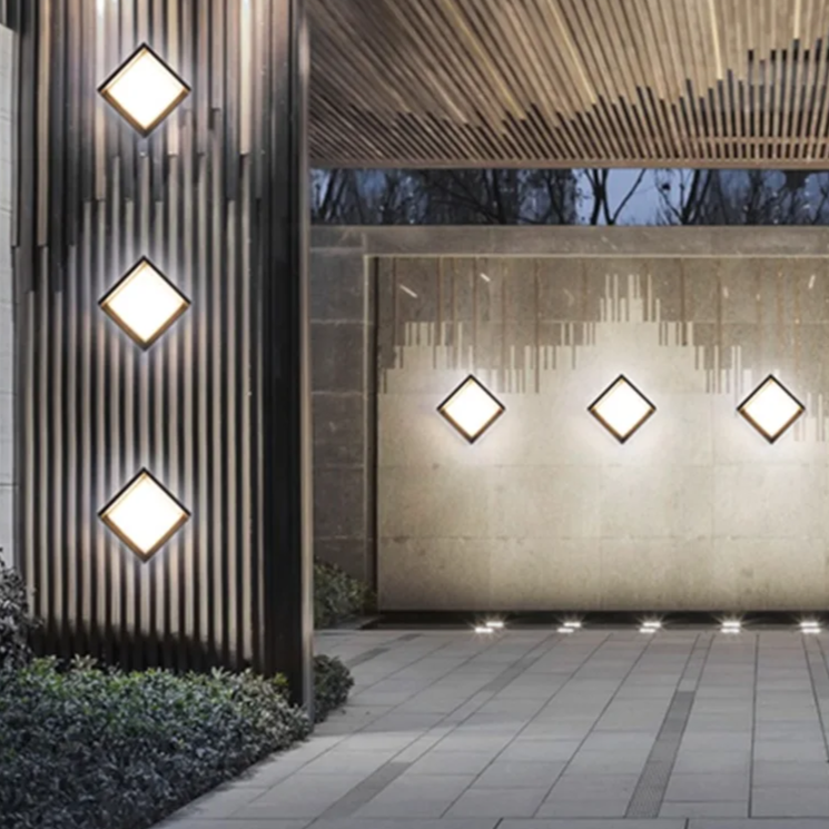 בוקסר תאורת קיר חיצונית (חיישן תנועה)